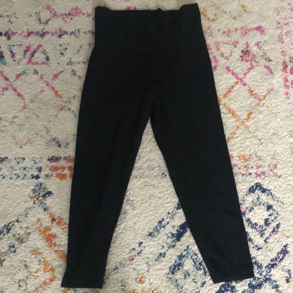 Cropped yoga leggings